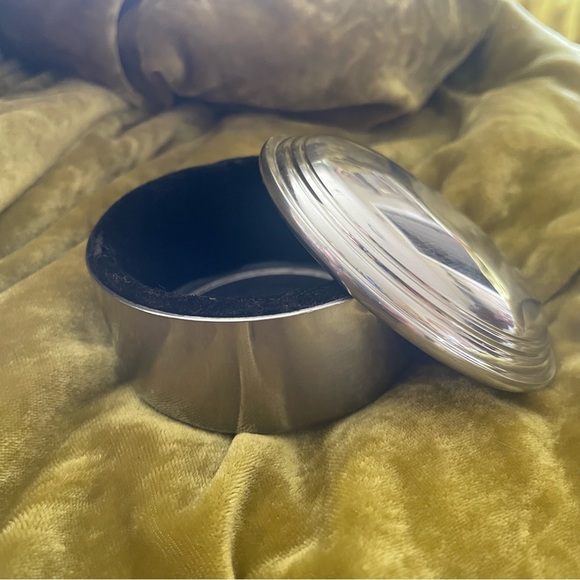 Vintage MCM Schroths Pewter Jewelry Box marked 20 chrome ring box trinket dish - Picture 9 of 9